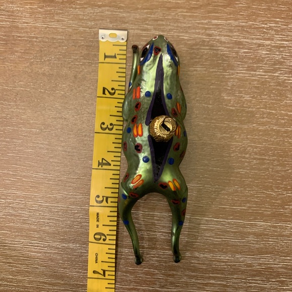 Fine Glass Ornament - Picture 10 of 11